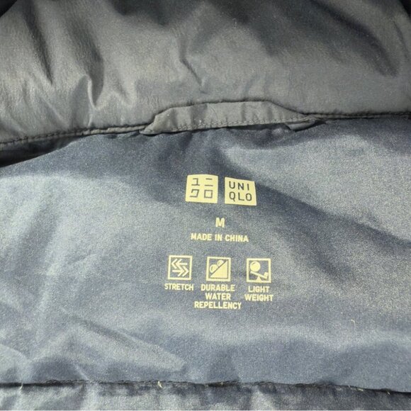 Uniqlo Women's Navy Blue Down Puffer Coat Size Medium - Picture 2 of 16